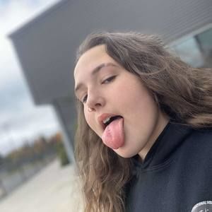 Meet your Posher, Brianna